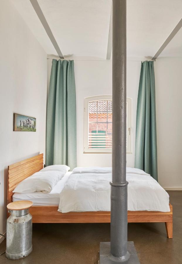 Re~Barn - Modern Country Stay Essel Exteriör bild