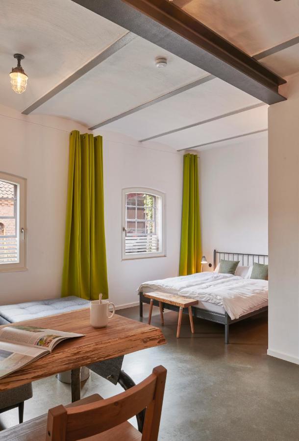 Re~Barn - Modern Country Stay Essel Exteriör bild