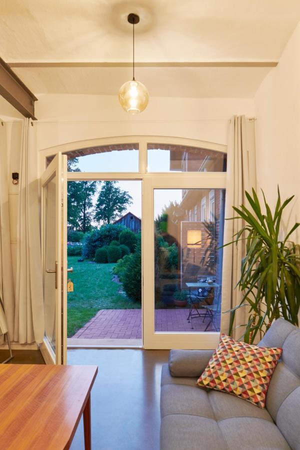 Re~Barn - Modern Country Stay Essel Exteriör bild