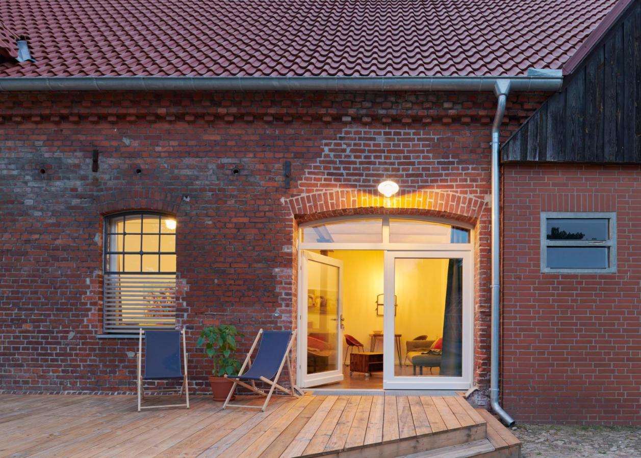Re~Barn - Modern Country Stay Essel Exteriör bild
