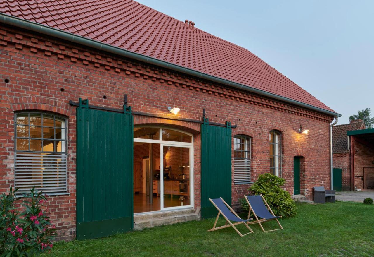 Re~Barn - Modern Country Stay Essel Exteriör bild